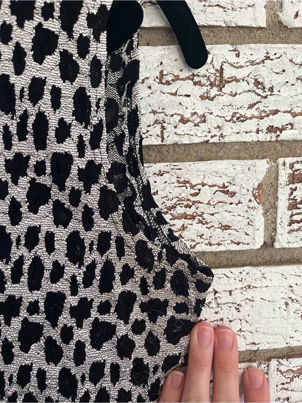 Vintage Kathie Lee Collection silver black leopard tank scoop neck 90s style - Picture 3 of 5